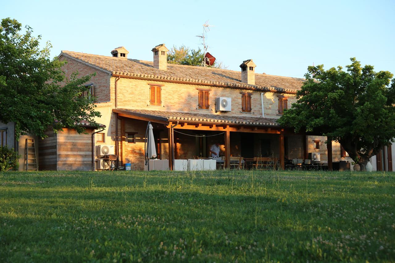 Casale Talevi Villa Cartoceto Kültér fotó